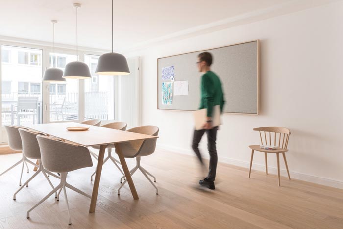 策劃工作室會(huì)議區(qū)域裝修設(shè)計(jì)案例效果圖