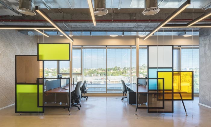 網(wǎng)絡(luò)安全服務(wù)公司辦公室辦公區(qū)域裝修設(shè)計(jì)案例效果圖