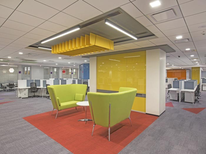 大數(shù)據(jù)服務(wù)商辦公室洽談區(qū)域裝修設(shè)計(jì)案例效果圖