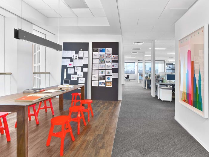 通信服務(wù)公司辦公室裝修設(shè)計案例