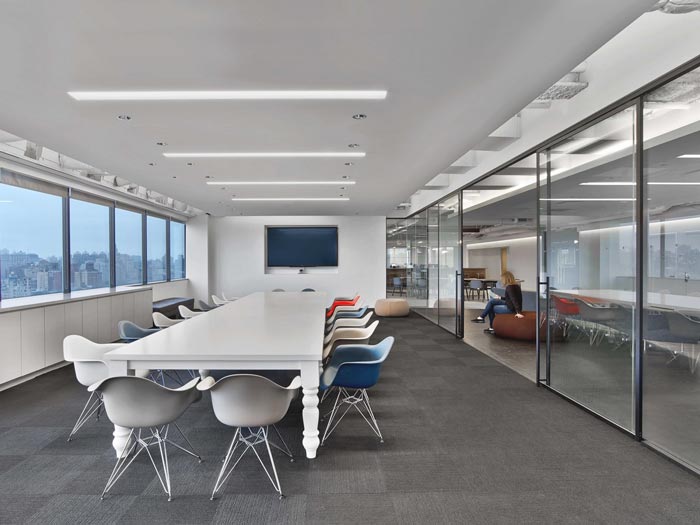 通信服務(wù)公司辦公室會(huì)議室裝修設(shè)計(jì)案例效果圖