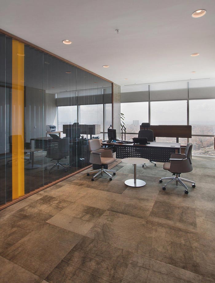 小型老總辦公室裝修設(shè)計實景圖