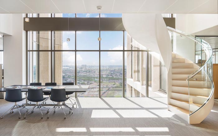 醫(yī)藥公司辦公室樓梯裝修設(shè)計(jì)案例效果圖