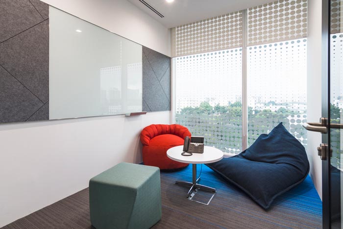 醫(yī)療保健機(jī)構(gòu)辦公室交流區(qū)域裝修設(shè)計(jì)案例效果圖