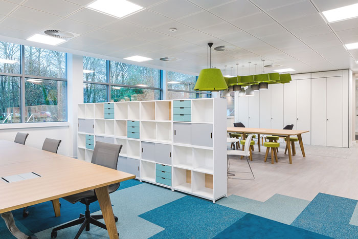 科技公司現(xiàn)代簡約辦公室會議室裝修設計案例效果圖