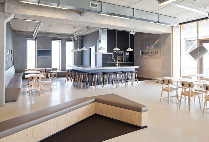 新媒體現(xiàn)代簡(jiǎn)約辦公室進(jìn)門(mén)區(qū)域裝修設(shè)計(jì)案例效果圖