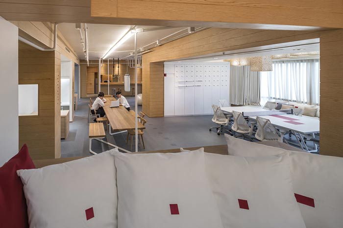 IT創(chuàng)業(yè)公司辦公室大廳裝修設計案例效果圖