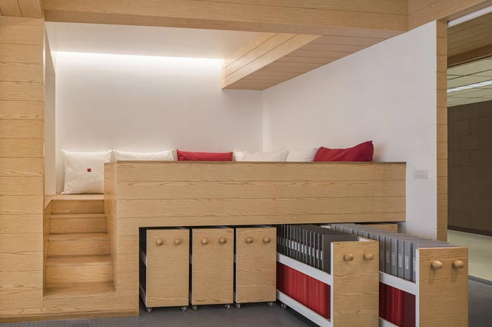 IT創(chuàng)業(yè)公司辦公室閱讀區(qū)裝修設計案例效果圖