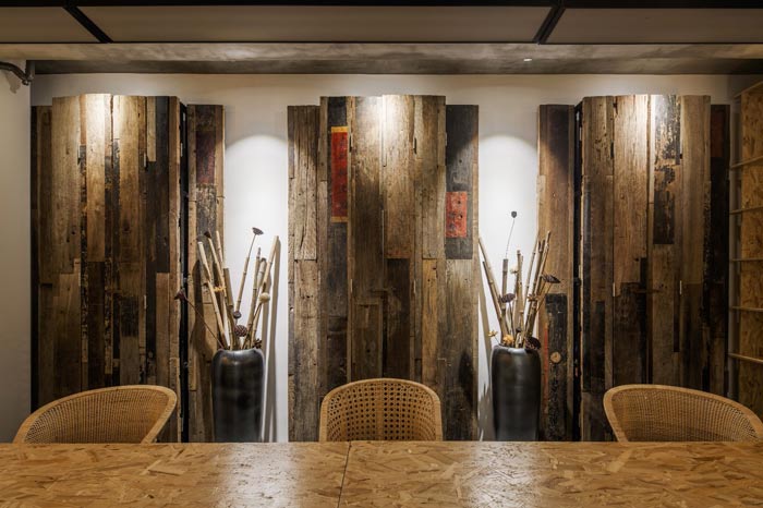 設(shè)計顧問公司辦公室插花藝術(shù)效果圖