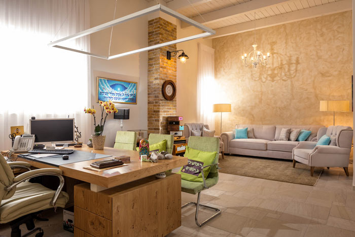 女老板辦公室裝修設(shè)計效果圖