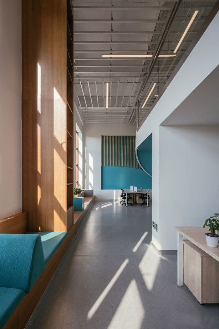 生物科技公司辦公室一樓休息區(qū)裝修設(shè)計(jì)效果圖