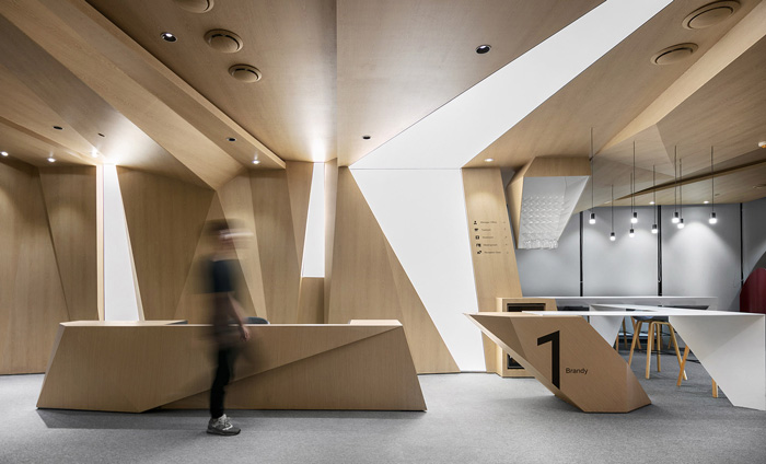 科技辦公室前臺(tái)裝修設(shè)計(jì)效果圖