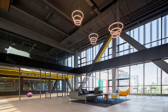 創(chuàng)客辦公接待區(qū)裝修設(shè)計效果圖