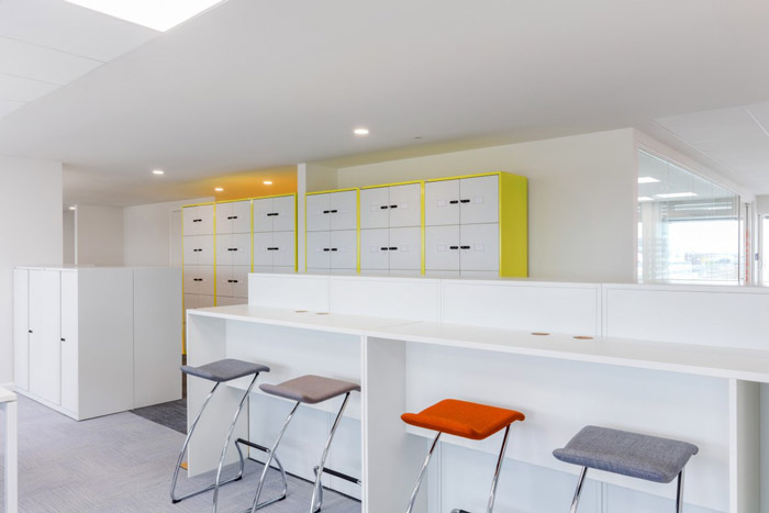 理財(cái)公司吧臺(tái)裝修設(shè)計(jì)效果圖