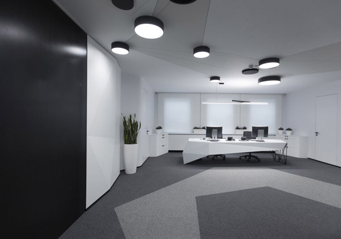 電子科技辦公室進門區(qū)裝修設計效果圖