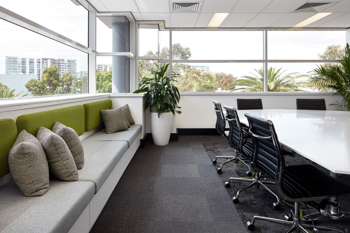 旅行社辦公室會議室裝修設計效果圖