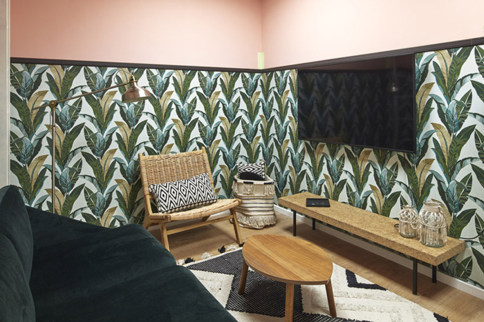 營養(yǎng)科技公司辦公室休息區(qū)設(shè)計效果圖