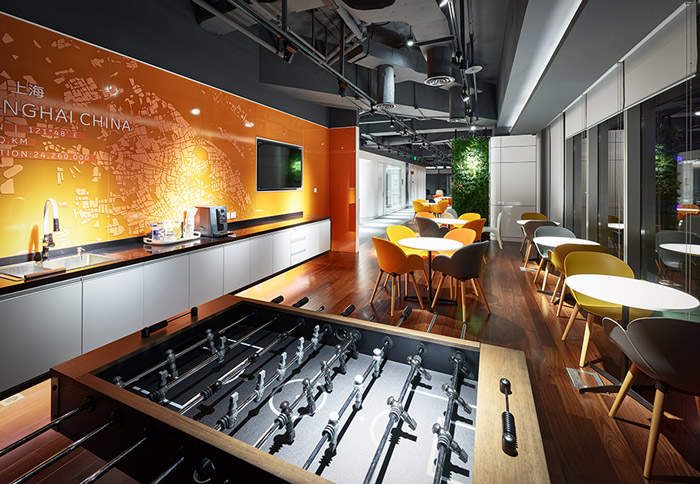 園區(qū)辦公樓茶水間裝修設(shè)計(jì)效果圖