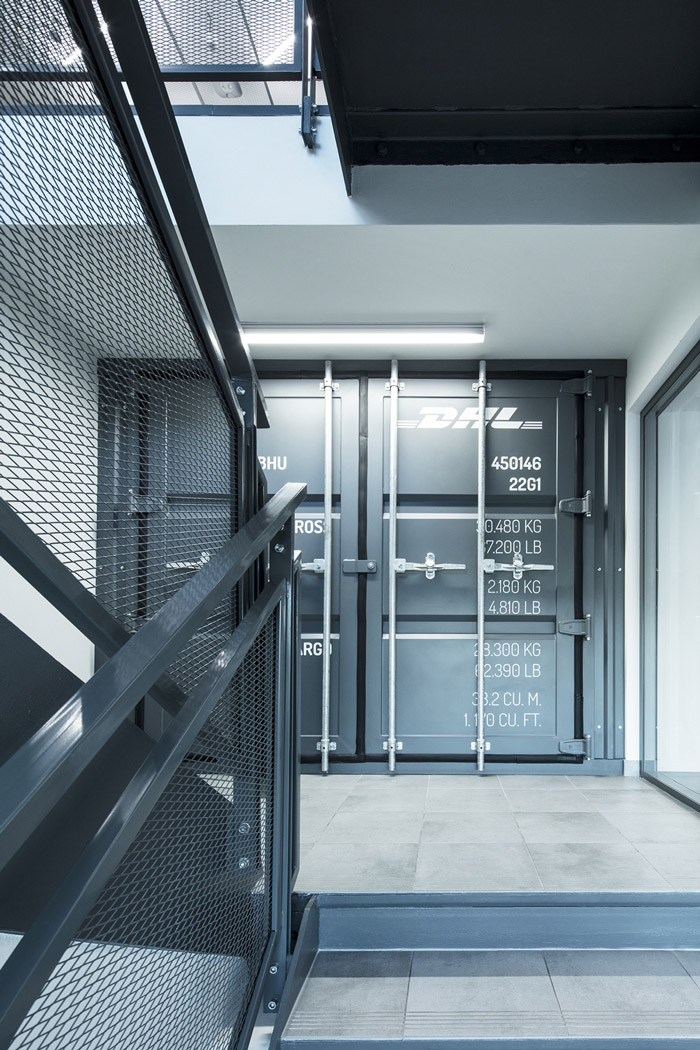 運輸公司樓梯裝修設(shè)計效果圖