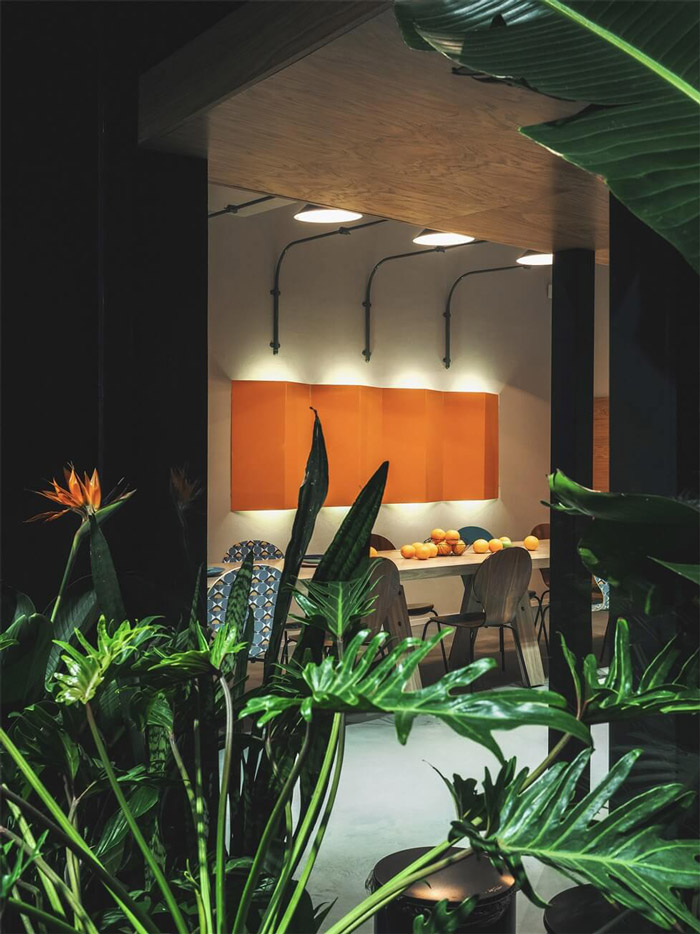 企業(yè)辦公室茶水間裝修設(shè)計(jì)效果圖