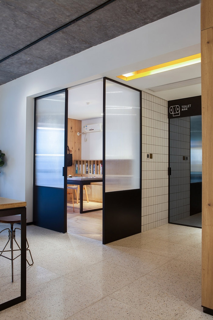 家庭工作室辦公區(qū)設(shè)計(jì)方案