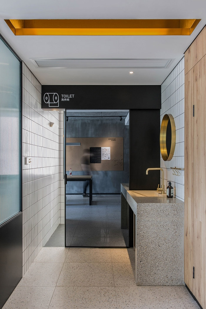 家庭工作室洗手間設(shè)計(jì)方案