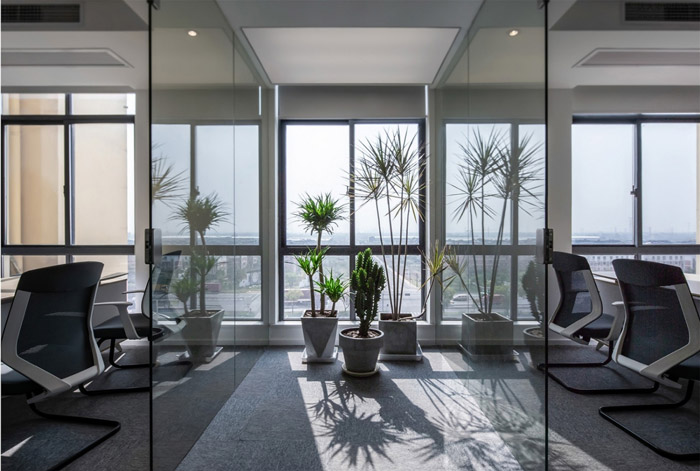 電子商務辦公室辦公區(qū)裝修設計效果圖