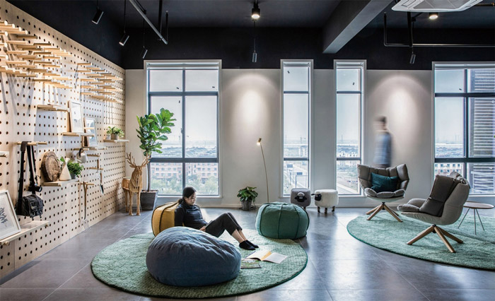 電子商務辦公室休息區(qū)裝修設計效果圖