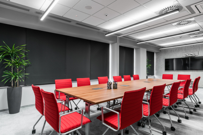 創(chuàng)意辦公大會議室裝修設計效果圖
