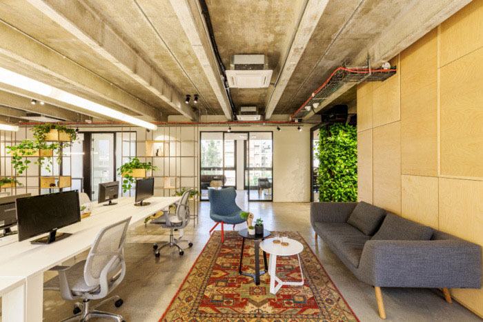 綠色辦公室辦公區(qū)設計效果圖