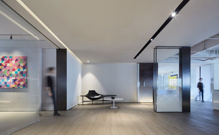 企業(yè)辦公空間入口設(shè)計(jì)裝修效果圖