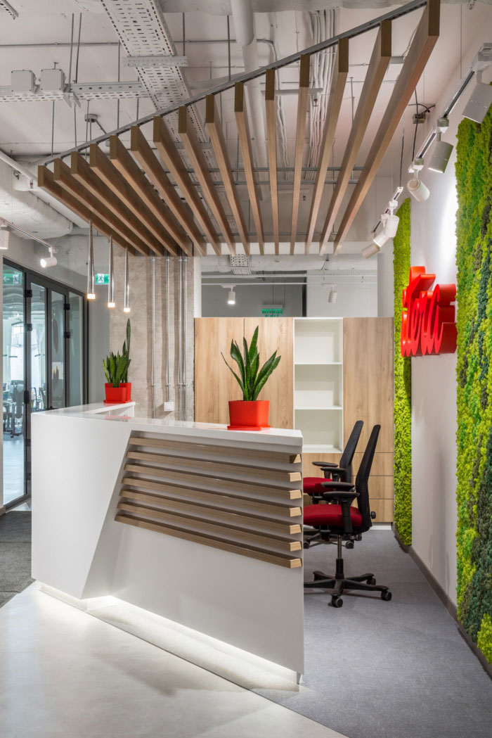 納維亞風(fēng)格辦公室前臺裝修效果圖