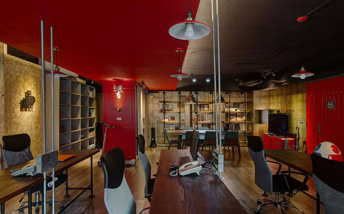 復(fù)古辦公室辦公區(qū)裝飾設(shè)計效果圖