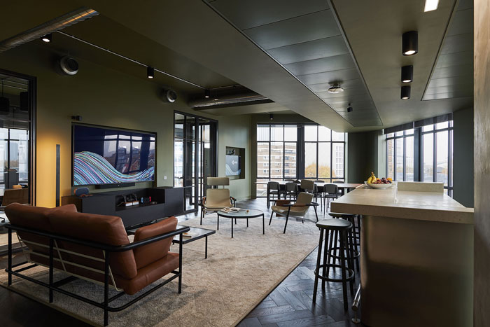 軟件公司辦公室休息區(qū)設計效果圖