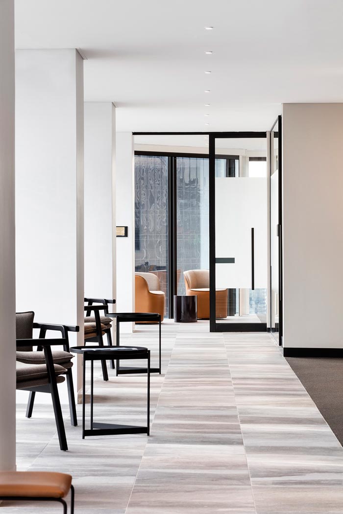 保險(xiǎn)公司辦公室交流裝修設(shè)計(jì)效果圖