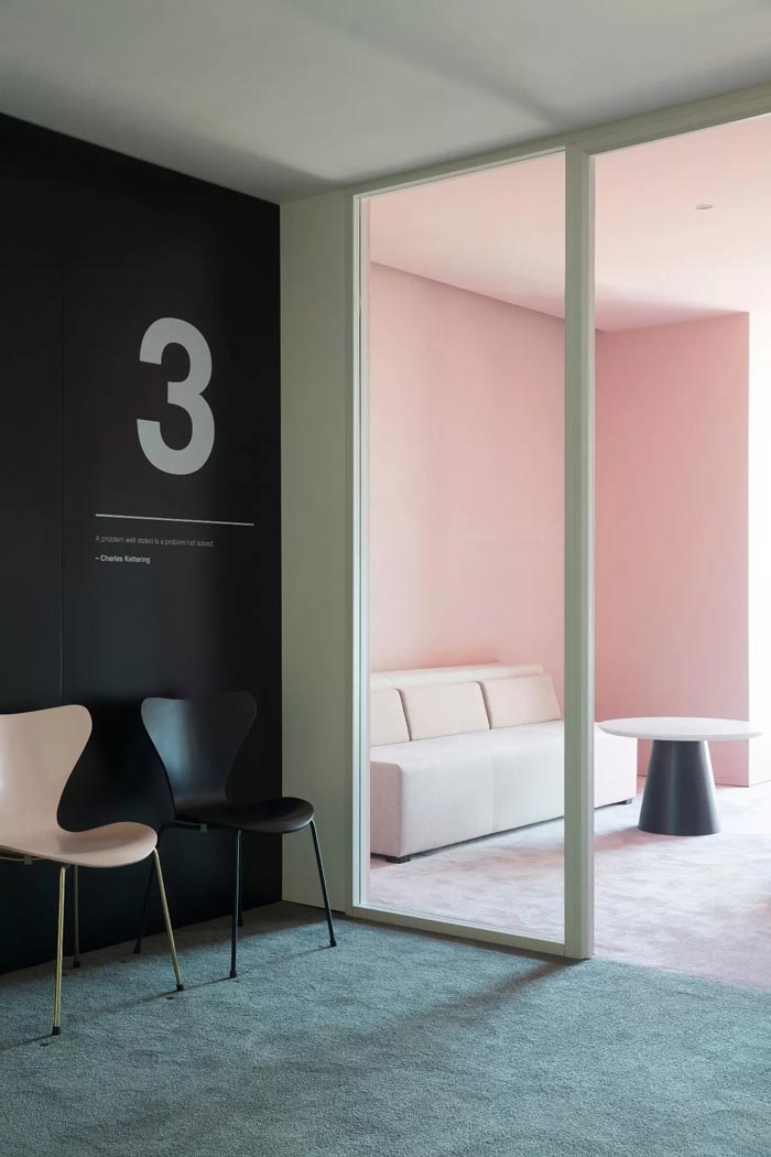 8000平方辦公室接待區(qū)設(shè)計方案