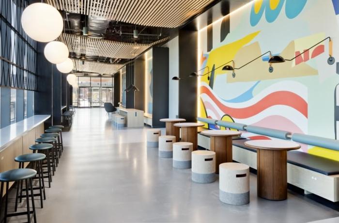 辦公室前臺(tái)